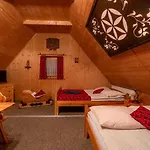 Danielka 3*